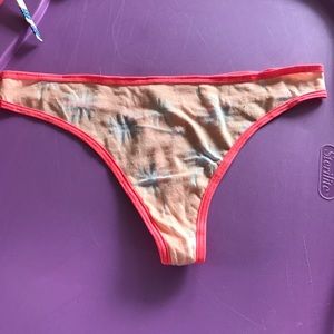 Victoria's Secret thong M